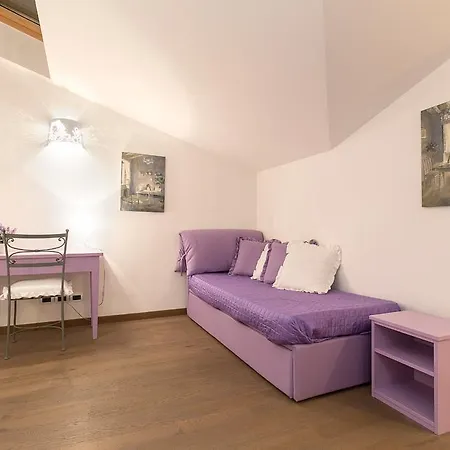 Apartment Collemar *
