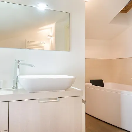 Collemar Apartman