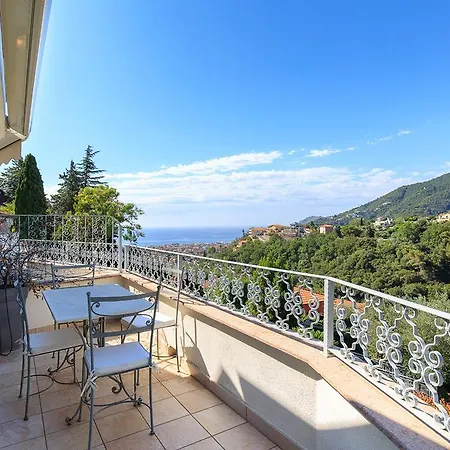 Apartman Collemar *